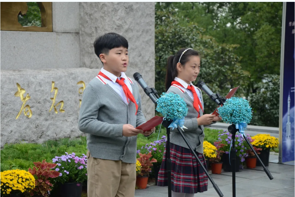 QQ截图20220119125235.png QQ截图20220119125235.png