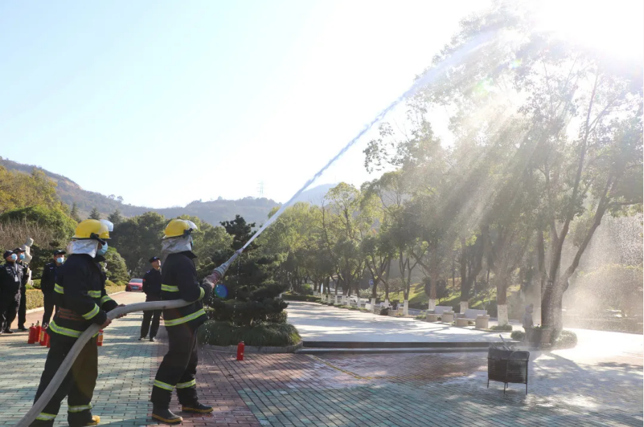 微信截图_20220120094731.png 微信截图_20220120094731.png